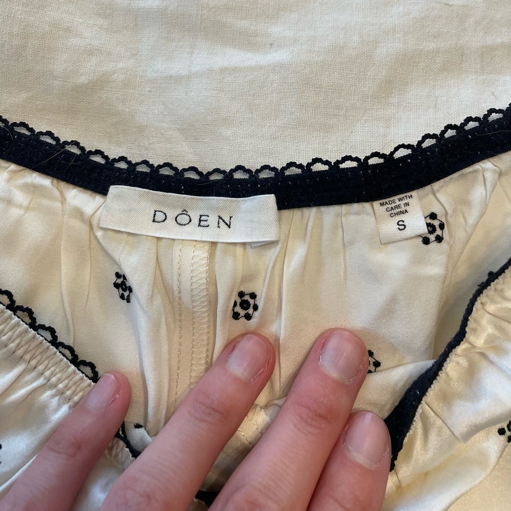 NWOT Dôen Marilyn Short in Sea Salt - Picture 5 of 7
